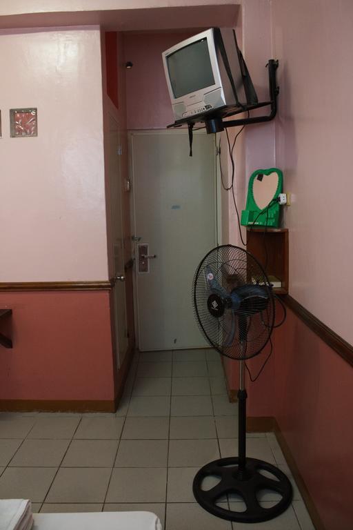Gv Hotel - Maasin Maasin  Dış mekan fotoğraf