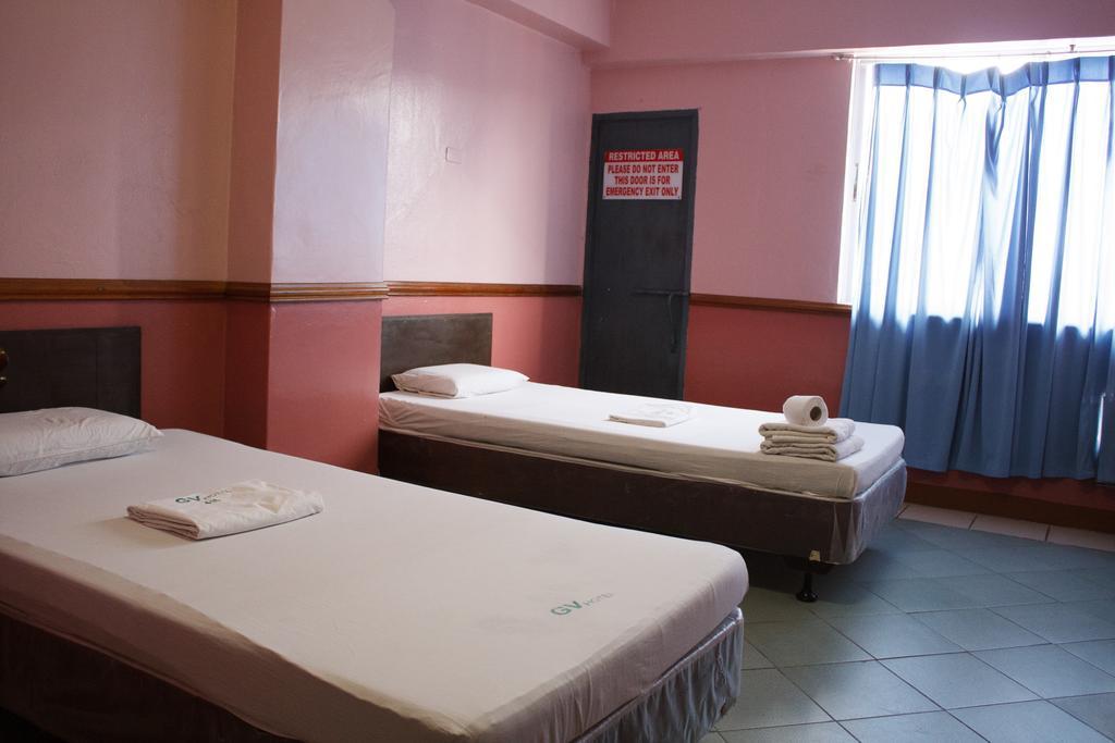 Gv Hotel - Maasin Maasin  Dış mekan fotoğraf