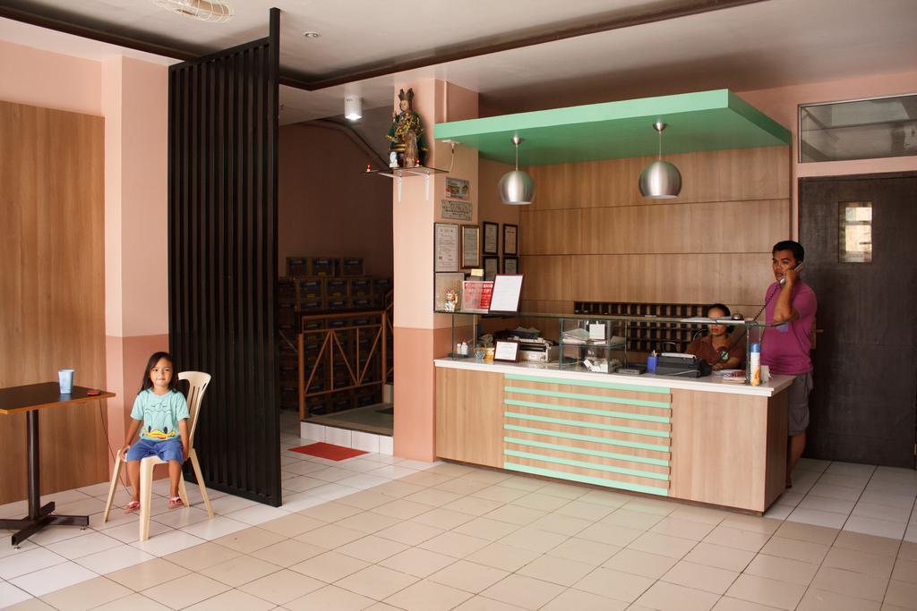 Gv Hotel - Maasin Maasin  Dış mekan fotoğraf
