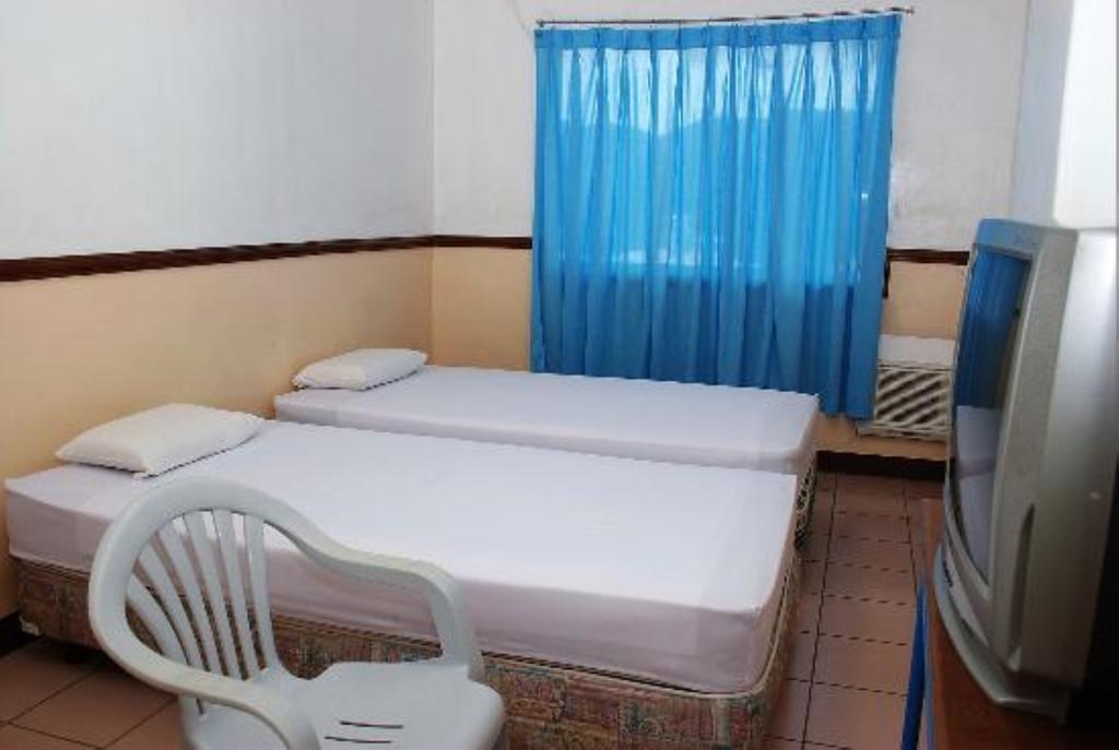 Gv Hotel - Maasin Maasin  Dış mekan fotoğraf