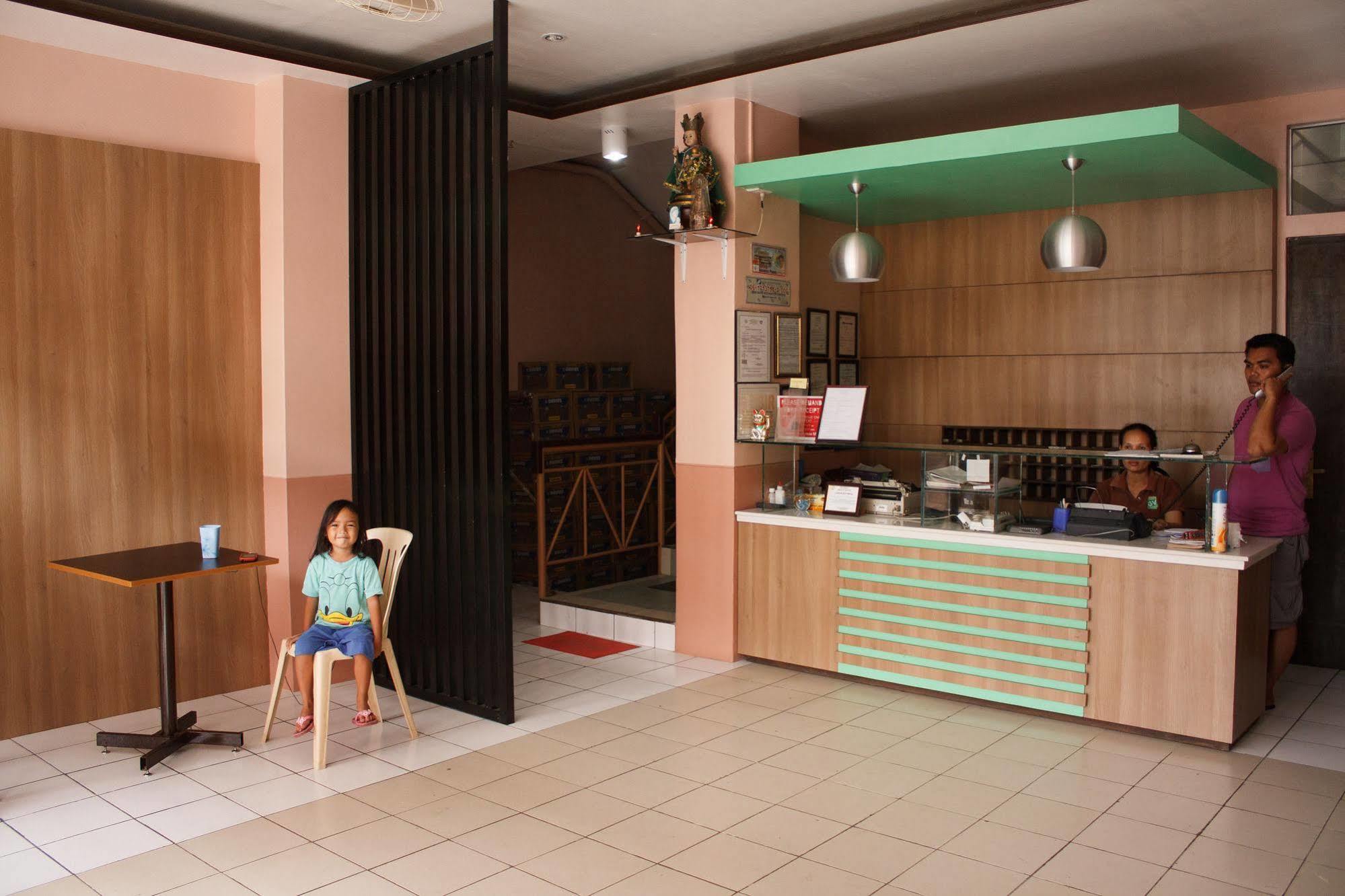 Gv Hotel - Maasin Maasin  Dış mekan fotoğraf