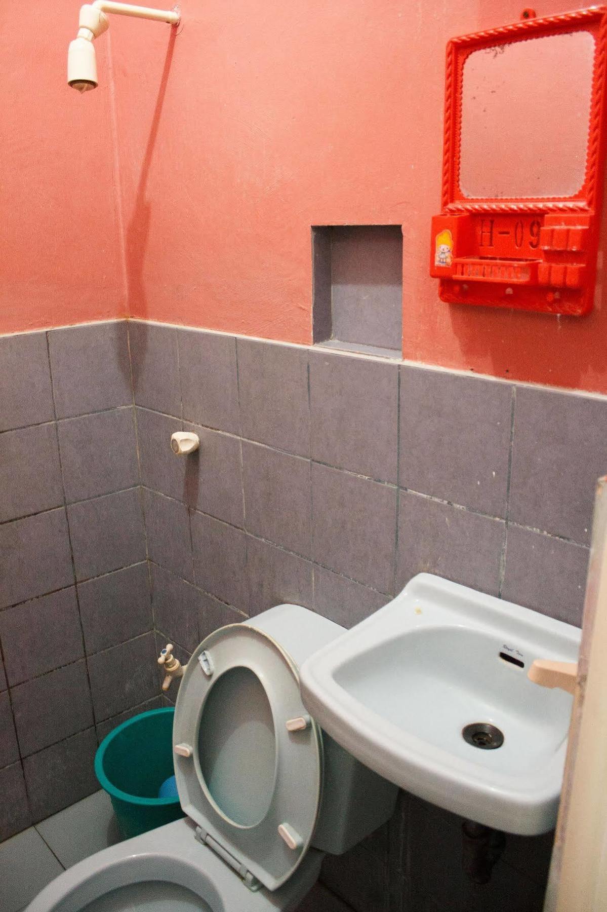 Gv Hotel - Maasin Maasin  Dış mekan fotoğraf