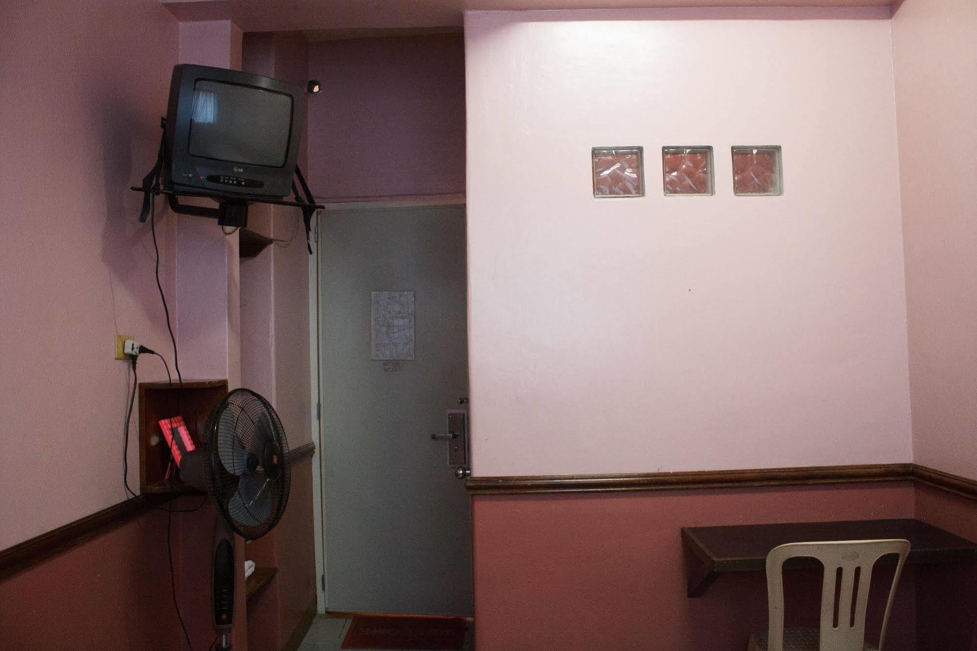 Gv Hotel - Maasin Maasin  Dış mekan fotoğraf